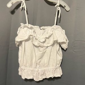 NEVER WORN - Woman’s XL American Eagle Ruffle Crop Top